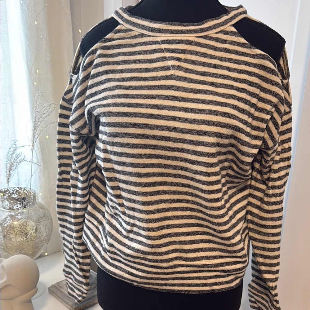 Striped Black and White Women's Sweater